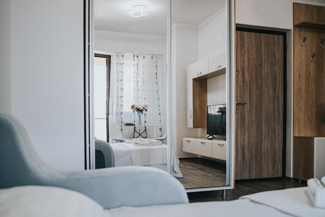 Palas Mall - Cozy Studios And Flats Ясси Екстер'єр фото