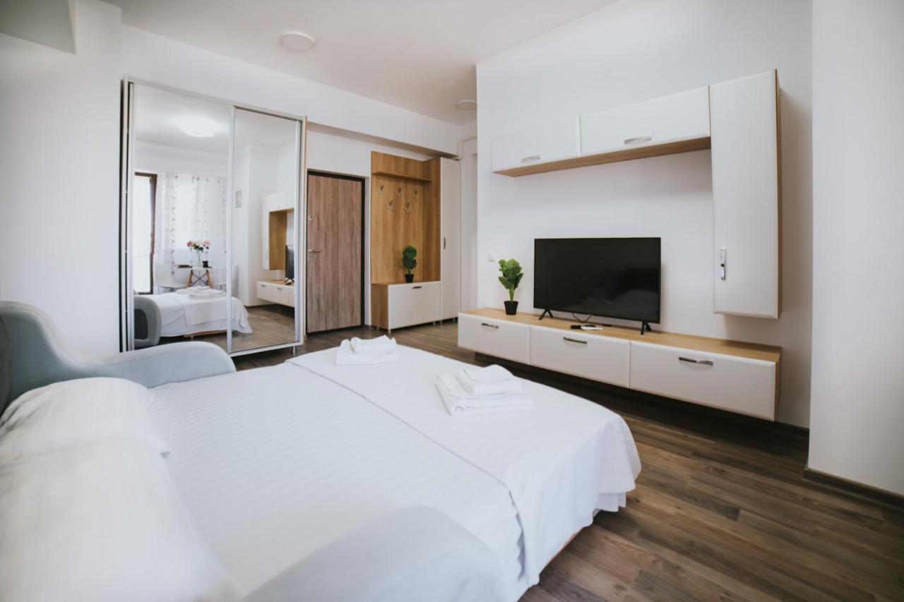 Palas Mall - Cozy Studios And Flats Ясси Екстер'єр фото