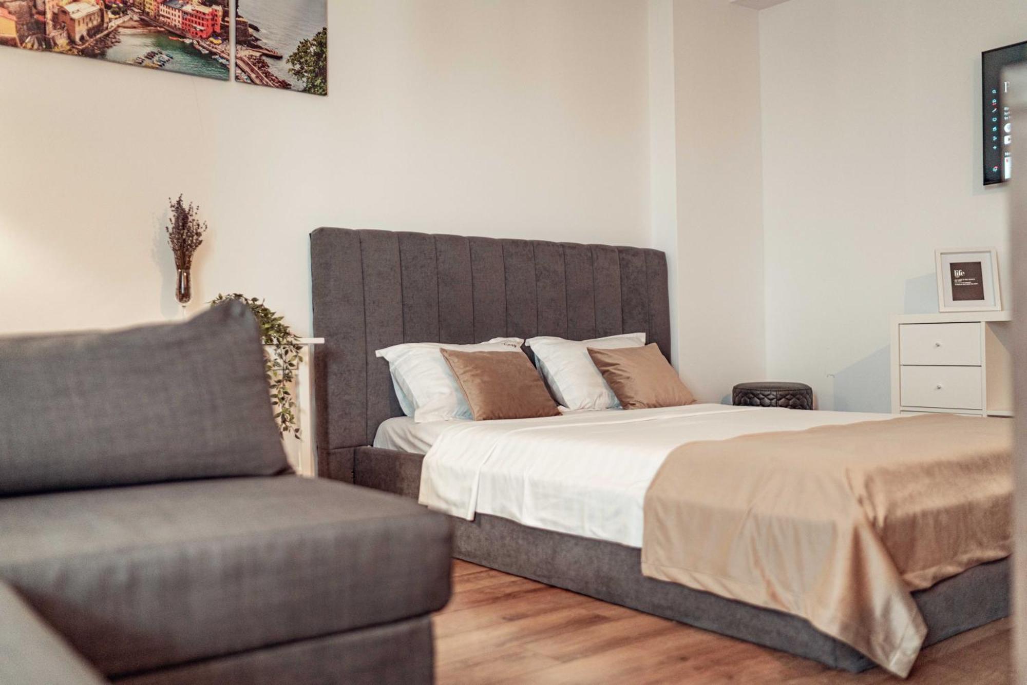 Palas Mall - Cozy Studios And Flats Ясси Екстер'єр фото